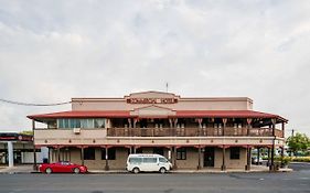 Commercial Hotel